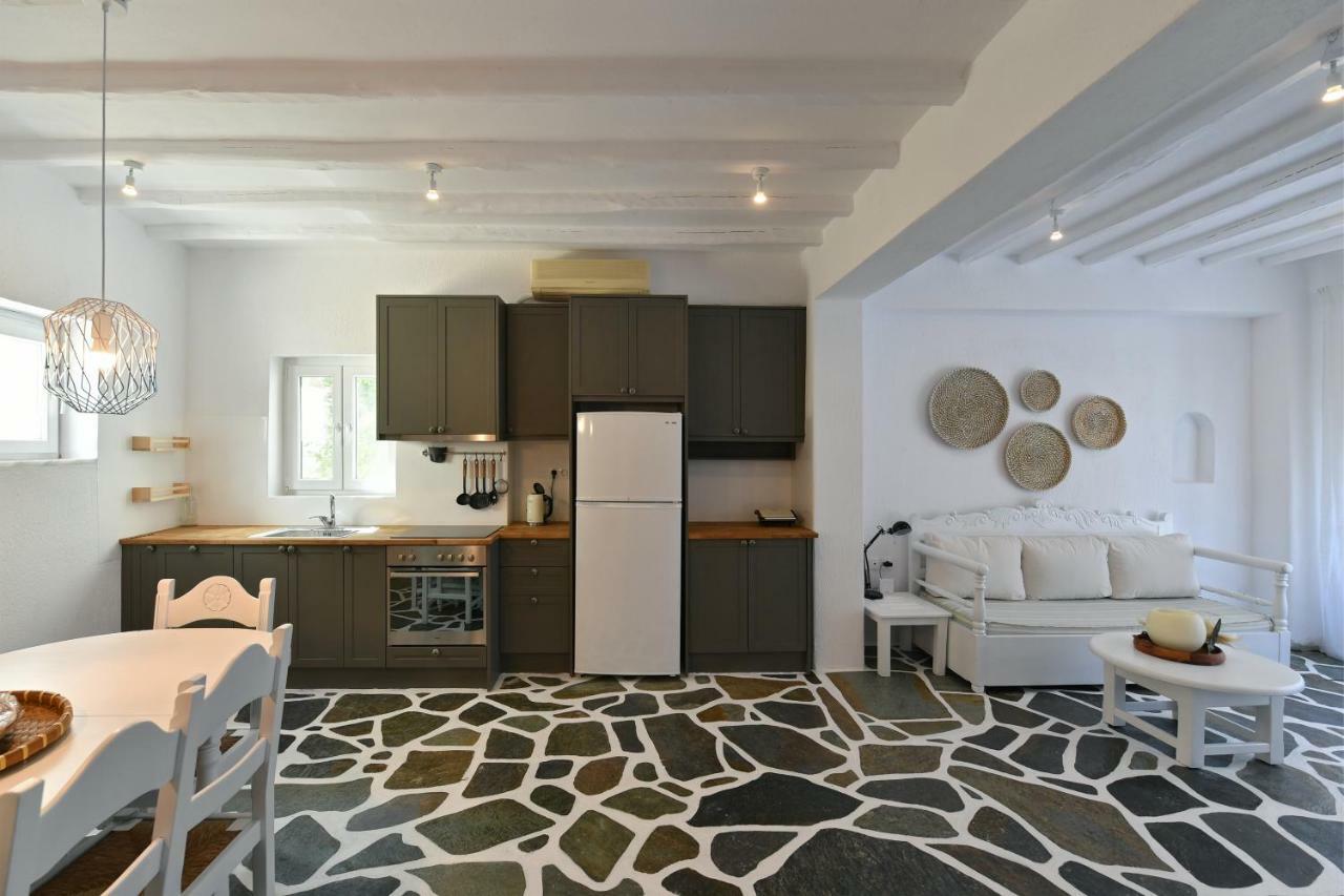 Santa Flora 3 Bedroom House A ParikiaaS Edge Páros 外观 照片