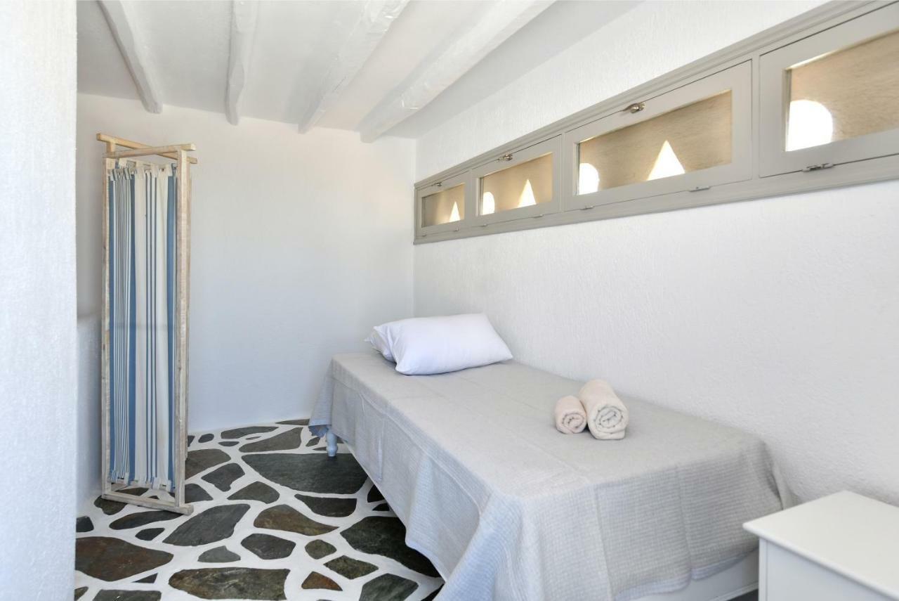 Santa Flora 3 Bedroom House A ParikiaaS Edge Páros 外观 照片