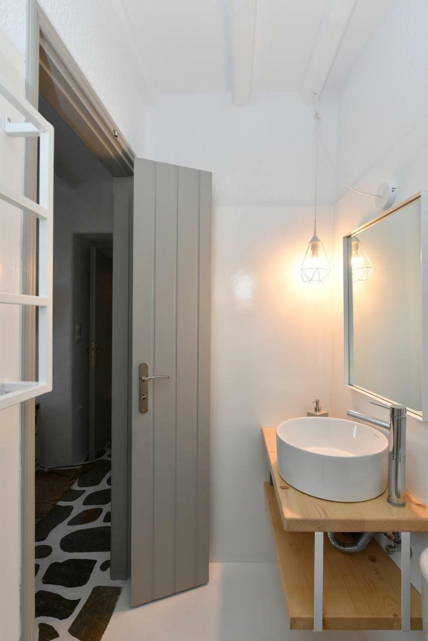 Santa Flora 3 Bedroom House A ParikiaaS Edge Páros 外观 照片