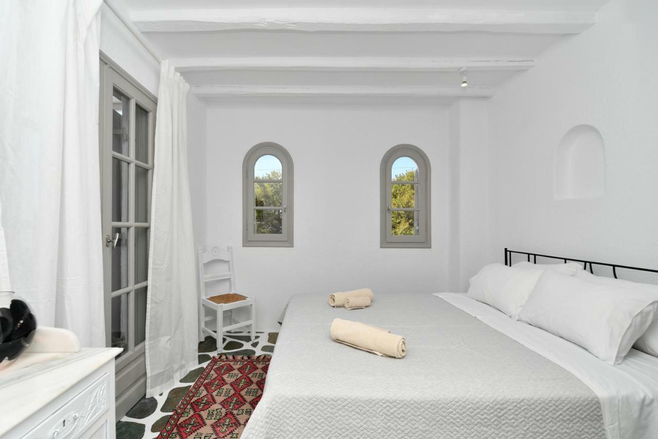 Santa Flora 3 Bedroom House A ParikiaaS Edge Páros 外观 照片