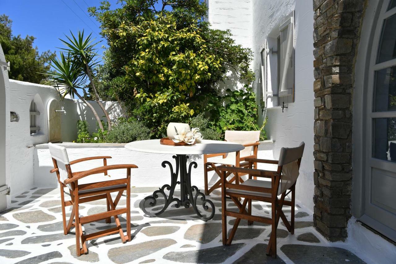 Santa Flora 3 Bedroom House A ParikiaaS Edge Páros 外观 照片